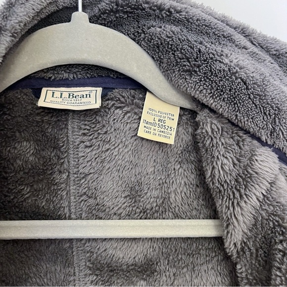 L.L. Bean Men’s Hi-Pile Full-Zip Fleece, L - Picture 4 of 7